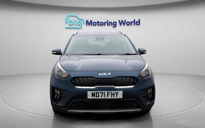 Used Kia Niro 141 HP (103 kW) 2022 Blue SUV