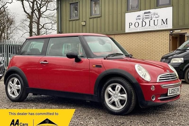 Used Mini ONE Hatch 2005 Red Hatchback