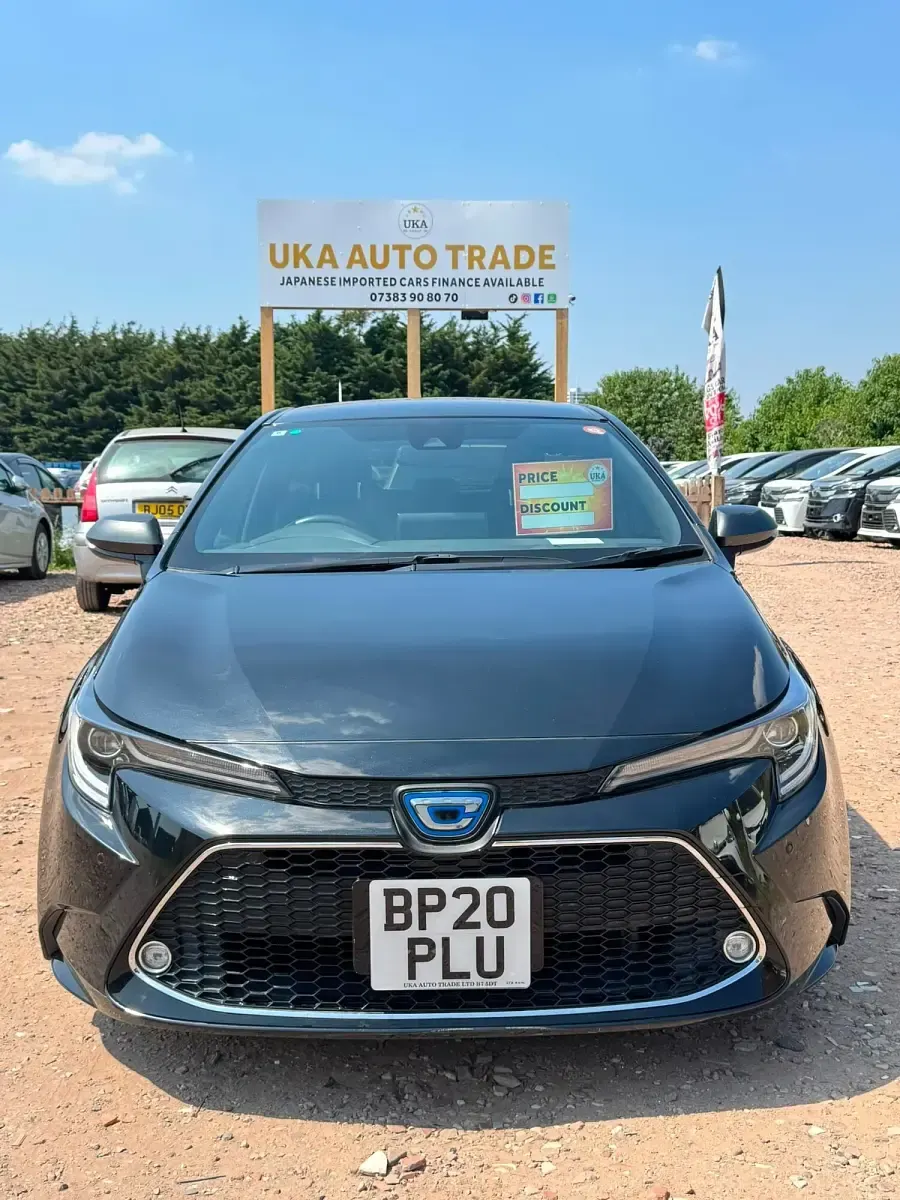 Used Toyota Corolla 122 HP (89 kW) 2020 Black Estate