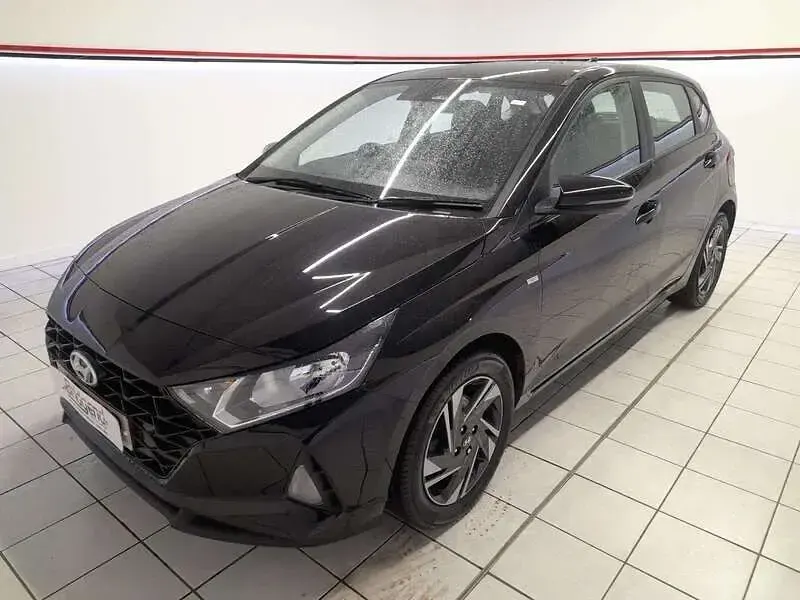 Used Hyundai i20 SE 100 HP (73 kW) 2023 Black Hatchback