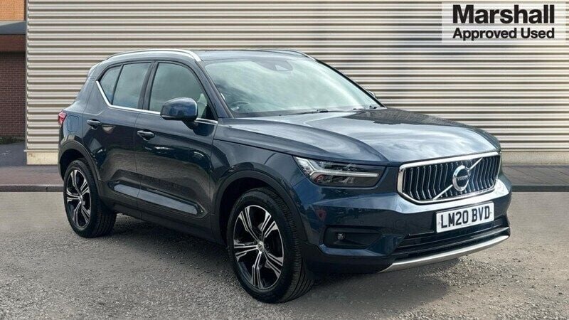 Blue Used 2020 Volvo XC40 Inscription SUV | £22,613 (Good price) - Image 1/4