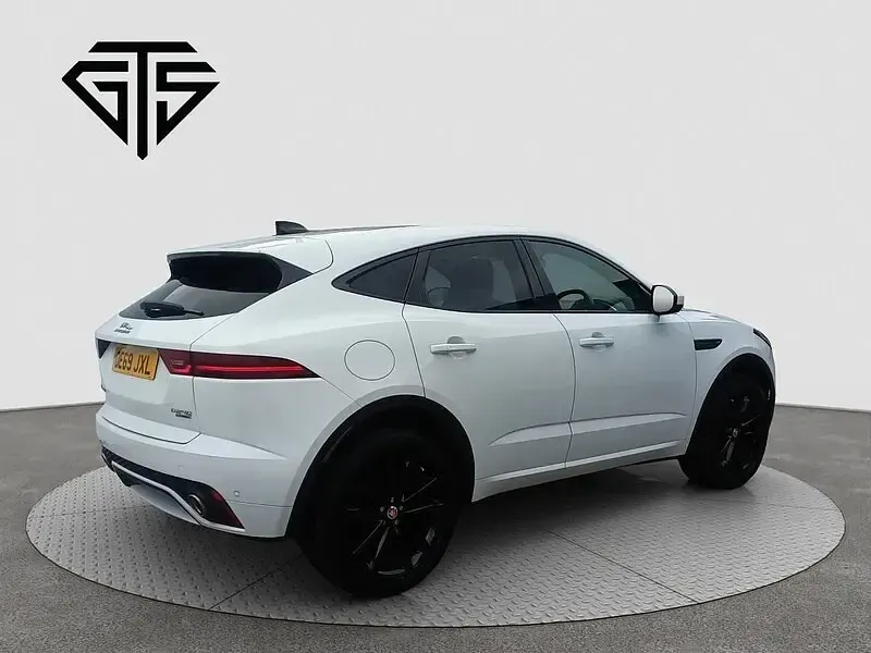 Used Jaguar E-Pace R-Dynamic 241 HP (177 kW) 2019 White SUV