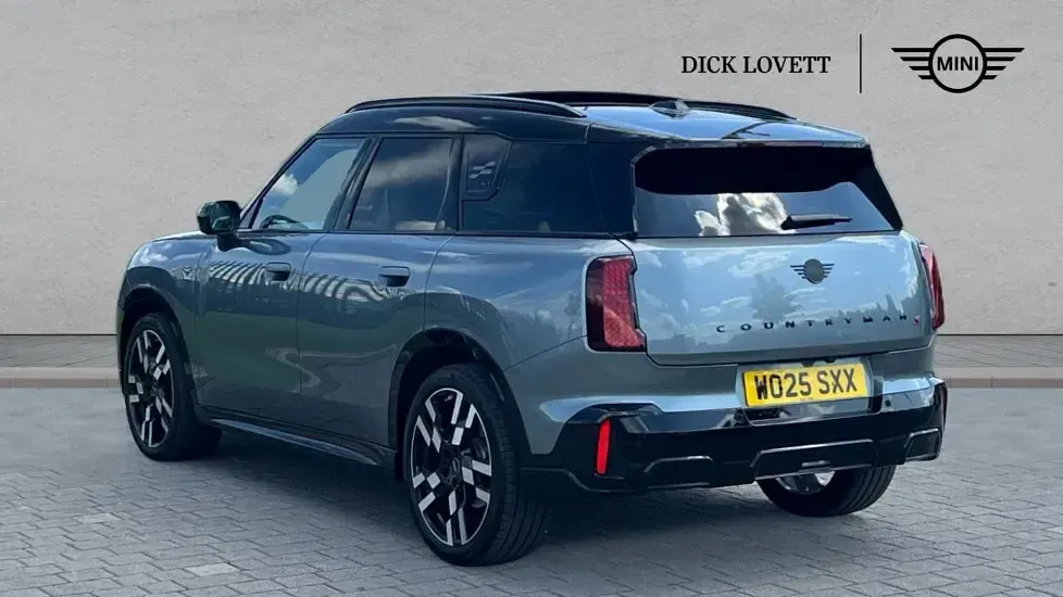 Usado Mini Countryman 215 CV (158 kW) 2025 Verde SUV