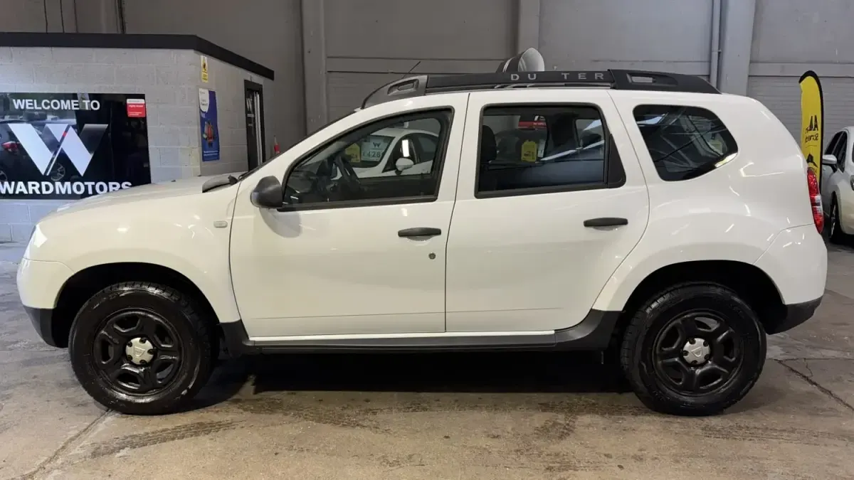 Begagnad Dacia Duster Ambiance 114 HK (83 kW) 2018 Vit SUV