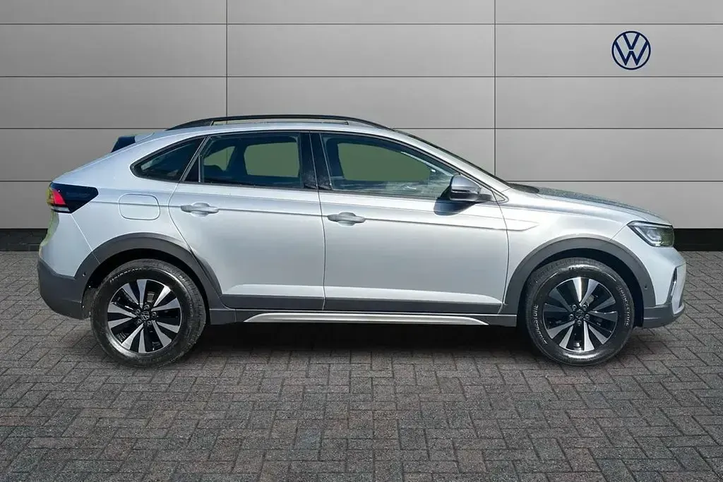 Used VW Taigo Life 110 HP (80 kW) 2023 Silver SUV