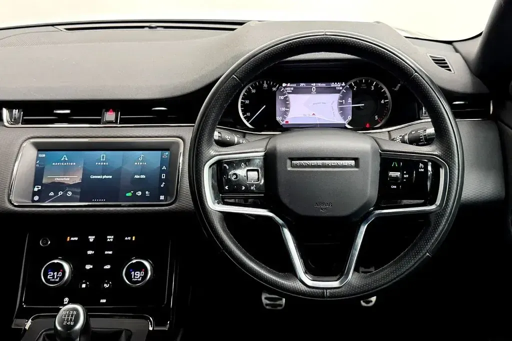 Used Land Rover Range Rover evoque R-Dynamic 163 HP (119 kW) 2021 White SUV