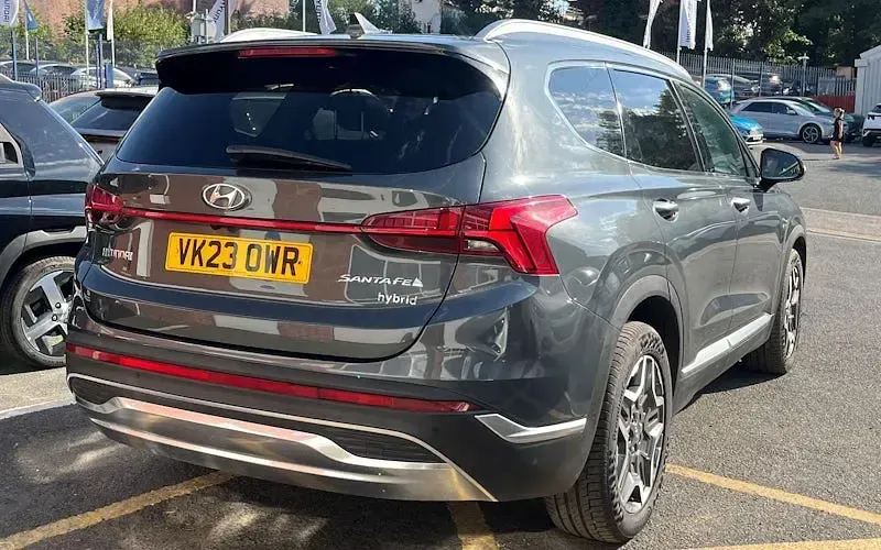 Used Hyundai Santa Fe Ultimate 230 HP (169 kW) 2023 Green SUV
