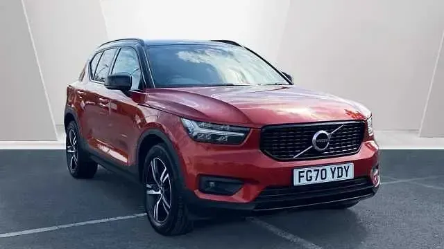 Second-hand Volvo XC40 R-Design 163 CP (119 kW) 2020 SUV