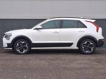 Used Kia e-Niro 147 kW (201 HP) 2022 White SUV