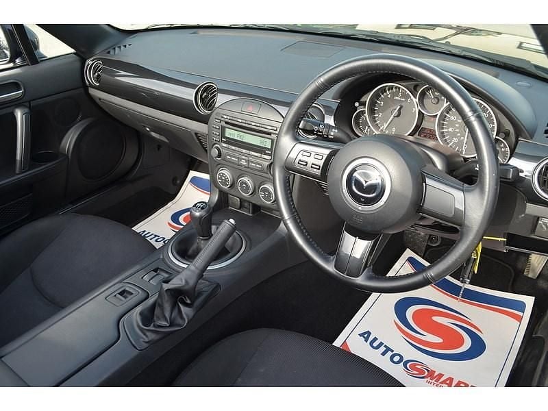 Begagnad Mazda MX5 126 HK (92 kW) 2014 Svart Cab