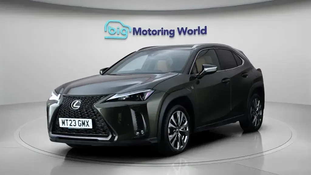 Used Lexus UX 250h Sport Design Packet 184 HP (135 kW) 2023 Green SUV