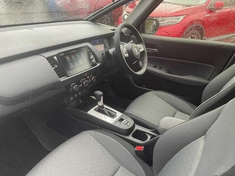 New Honda Jazz Elegance 122 HP (89 kW) 2025 Premium sunlight white pearl Hatchback