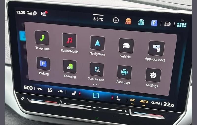 New VW ID.4 Pure 123 kW (168 HP) 2025 White SUV