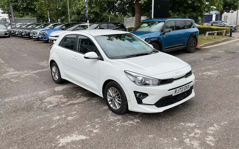 Used 2023 Kia Rio 2 Hatchback | £12,495 (Fair price) - Image 1/4