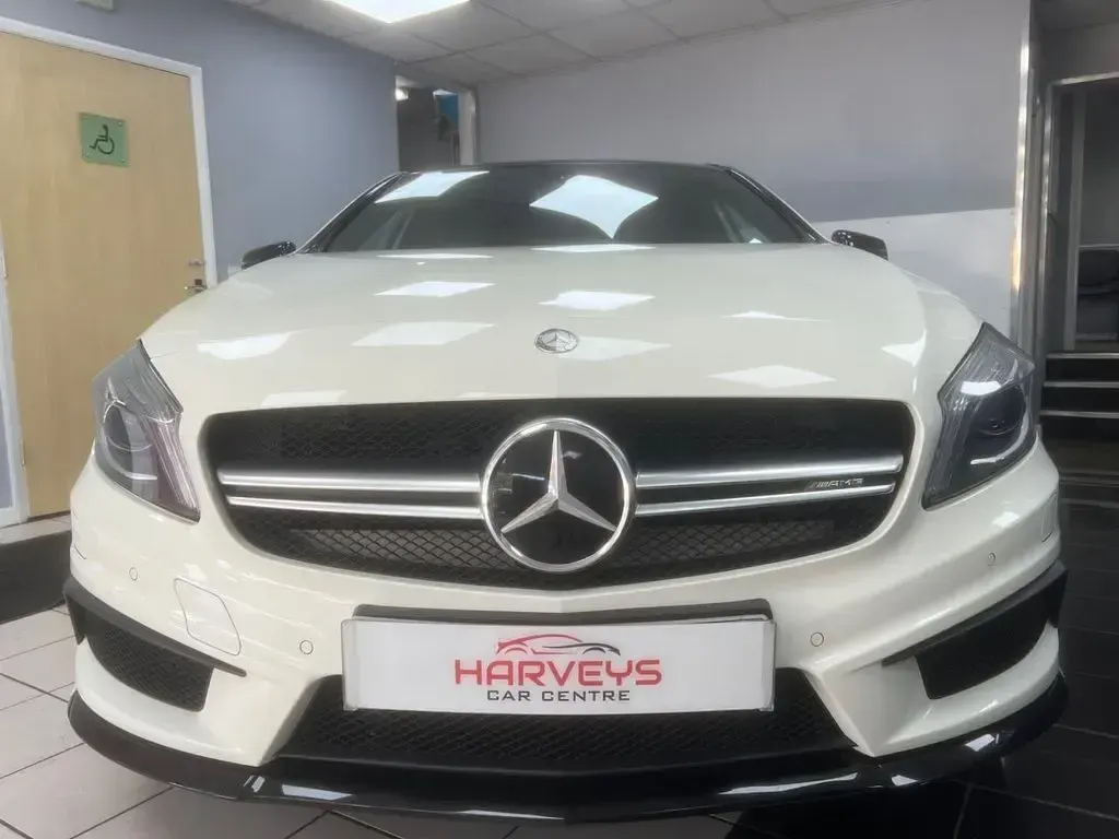 Used Mercedes A45 AMG AMG 360 HP (264 kW) 2015 White Hatchback