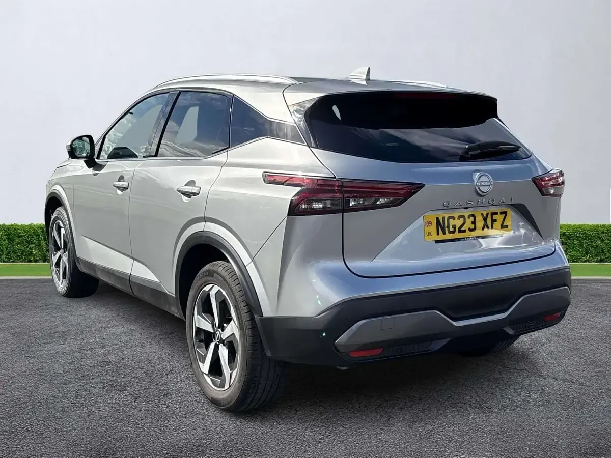 Used Nissan Qashqai N-Connecta 2023 Silver SUV
