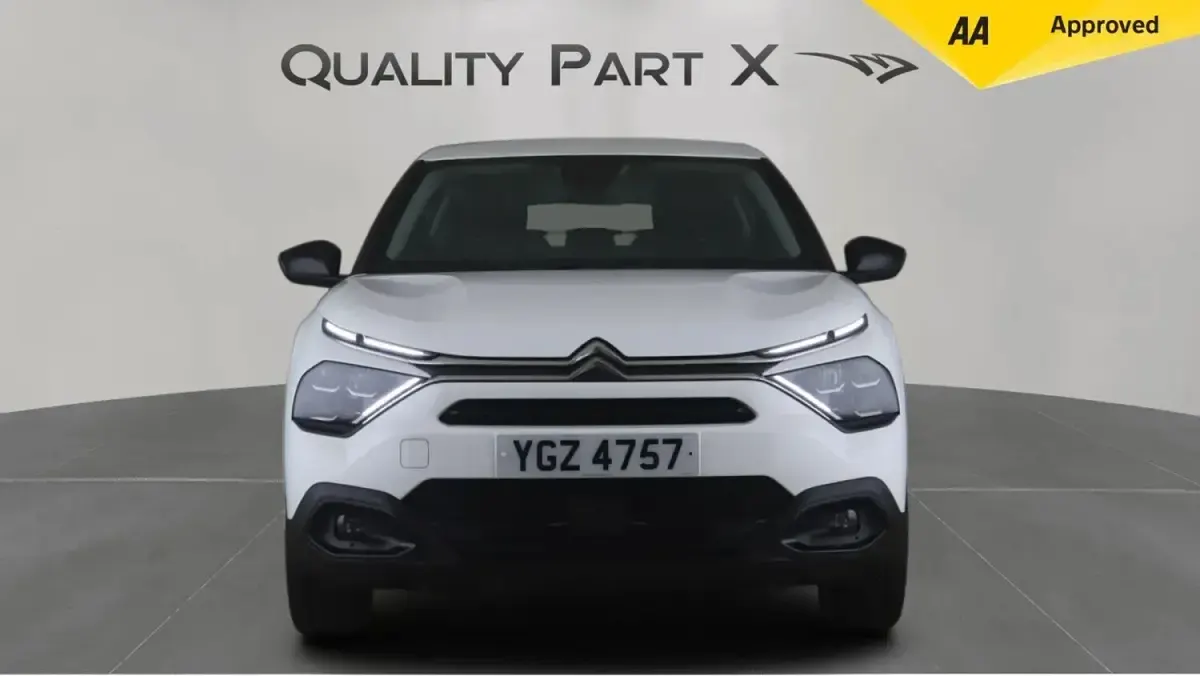 Used Citroën C4 110 HP (80 kW) 2023 White SUV