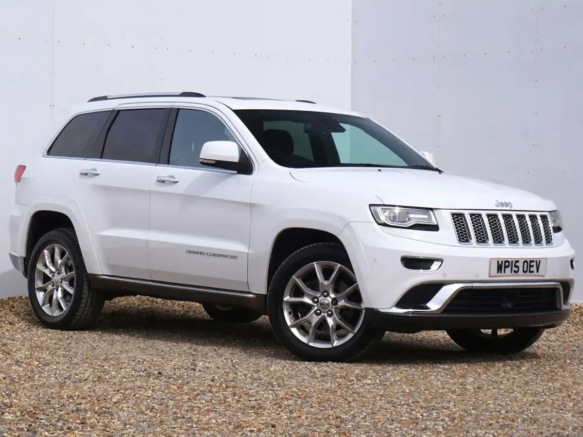 Used Jeep Grand Cherokee Summit 247 HP (181 kW) 2015 White SUV