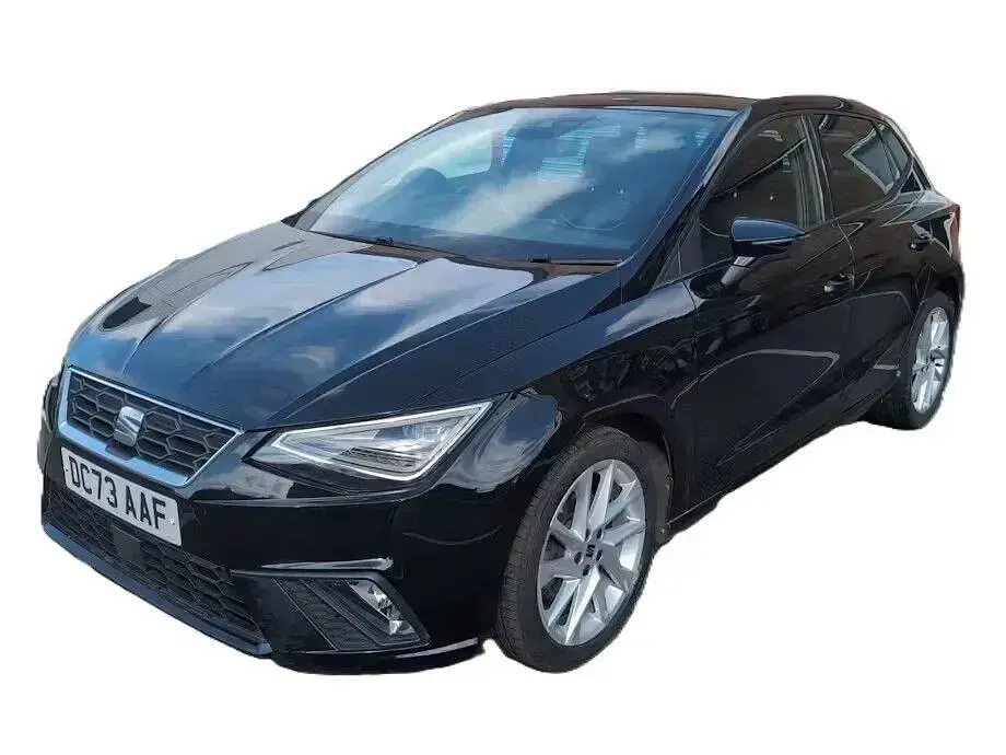 Usado Seat Ibiza FR 110 CV (80 kW) 2024 Negro Utilitario