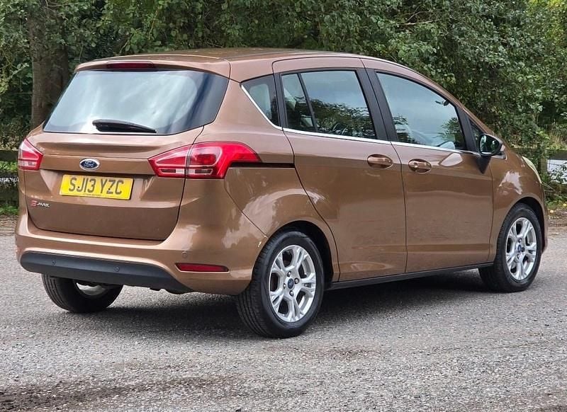Gold Used 2013 Ford B-MAX Zetec MPV | £3,999 (Fair price) - Image 1/4