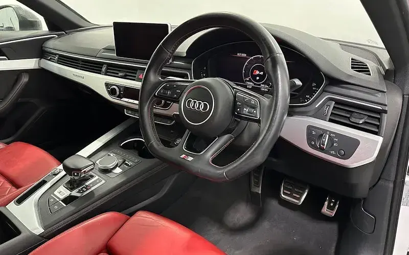 Used Audi S4 354 HP (260 kW) 2018 White Sedan