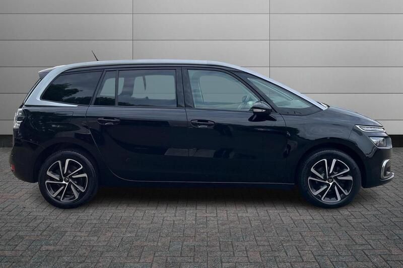 Perla nera black Used 2022 Citroën C4 SpaceTourer Shine MPV | £17,490 (Fair price) - Image 1/4