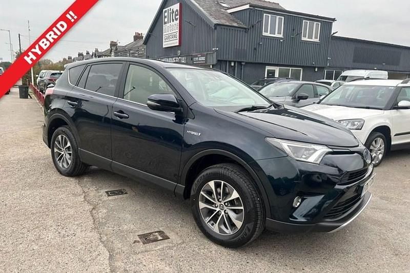 Used 2017 Toyota RAV4 Hybrid Business Edition SUV | £9,995 - Image 1/1