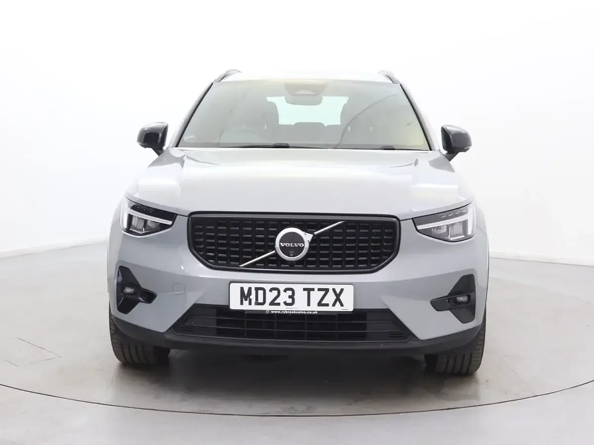 Used Volvo XC40 Plus 2023 Grey SUV