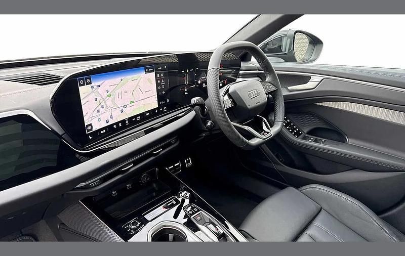 Used Audi A6 S-Line 200 HP (147 kW) 2025 Black Estate