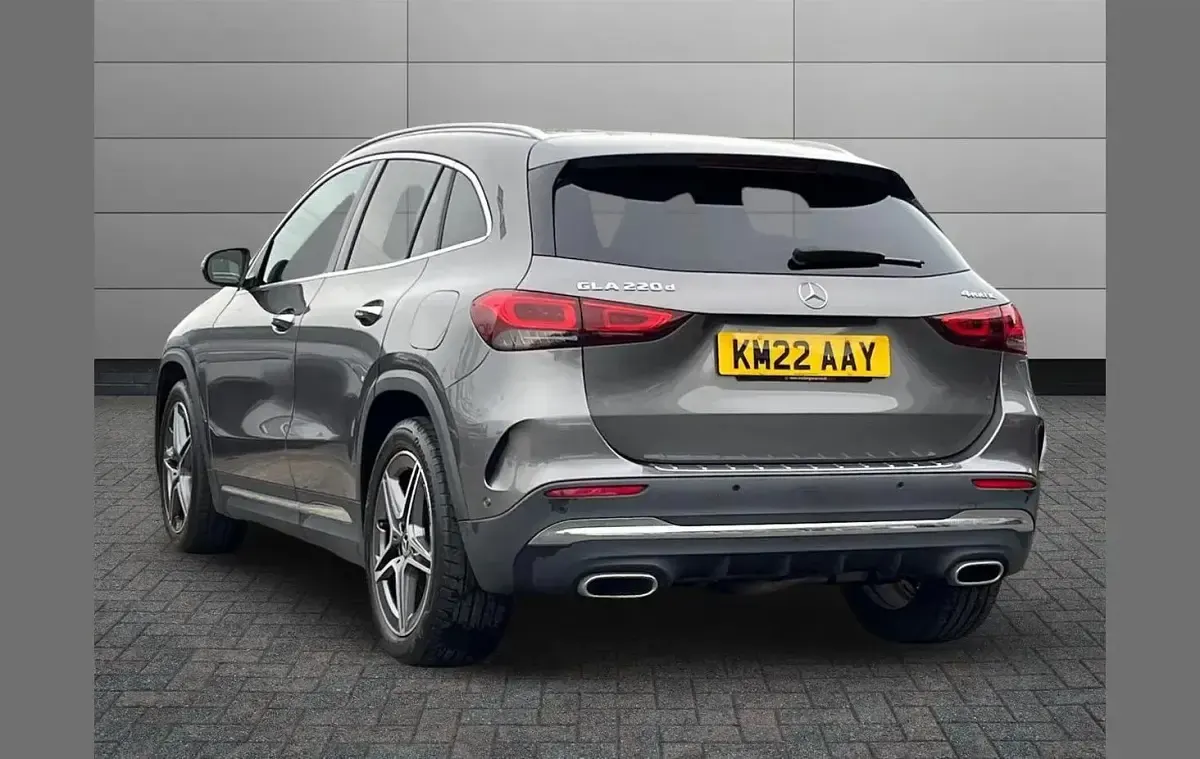 Used Mercedes GLA220 AMG Line Premium Plus 187 HP (137 kW) 2022 Grey SUV