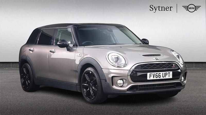 Silver Used 2016 Mini Cooper S Clubman Estate | £11,500 (A bit pricey) - Image 1/4