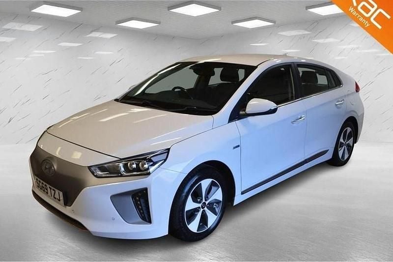Used 2019 Hyundai Ioniq Premium SE Sedan | £9,990 (Fair price) - Image 1/1