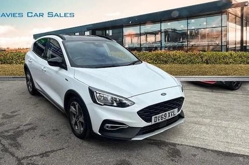 White Used 2019 Ford Focus Active Hatchback | £10,495 (Good price) - Image 1/1