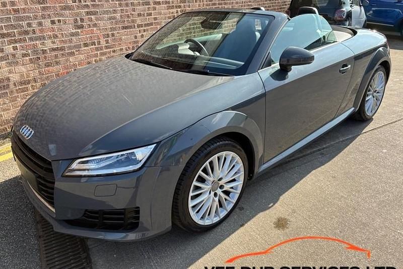 Used Audi TT Roadster Sport 184 HP (135 kW) 2015 Grey Cabriolet