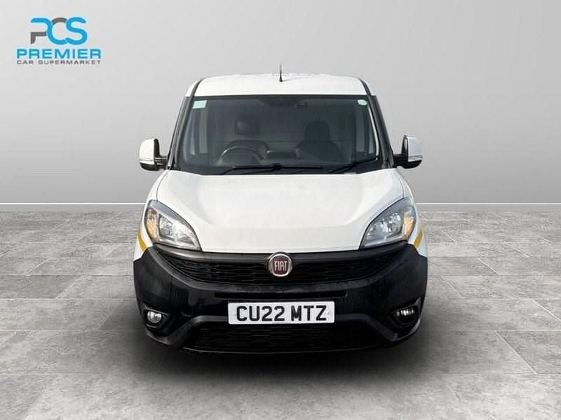 Used Fiat Doblò 2022 White MPV