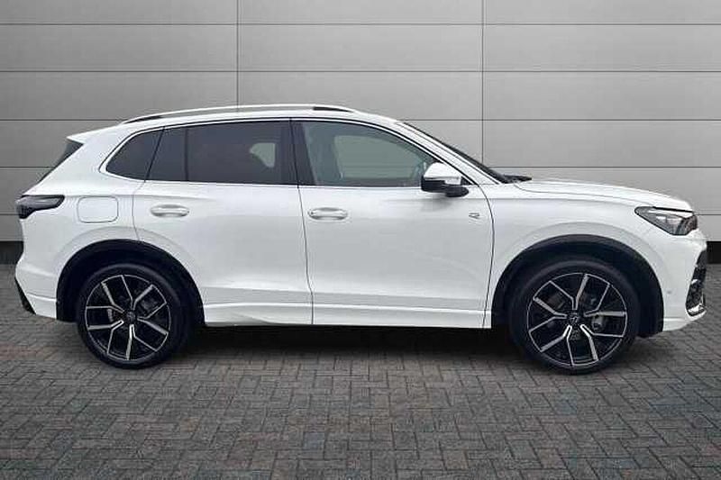 Used VW Tiguan 148 HP (108 kW) 2025 SUV