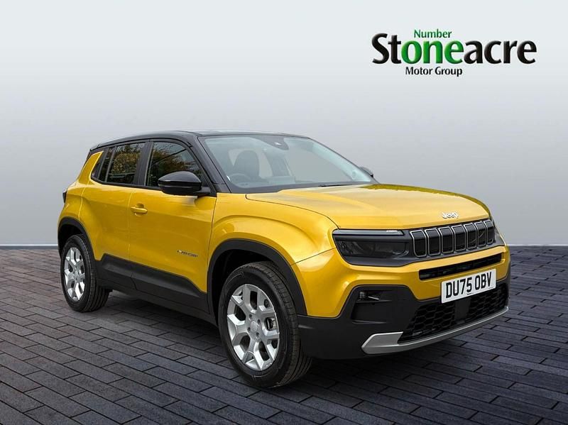 Beige New 2025 Jeep Avenger Summit SUV | £22,500 (Good price) - Image 1/4