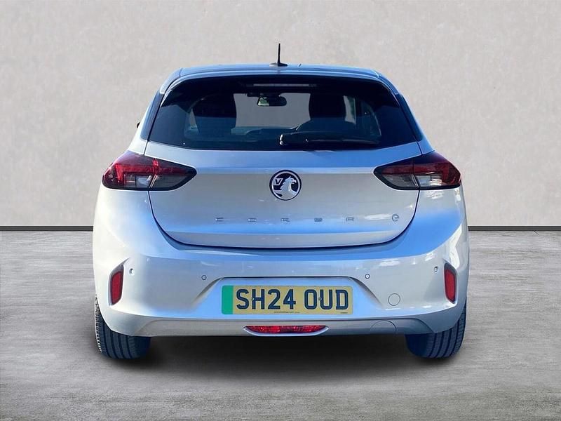 Second-hand Vauxhall Corsa-e Design Edition 100 kW (136 CP) 2024 Gri Hatchback