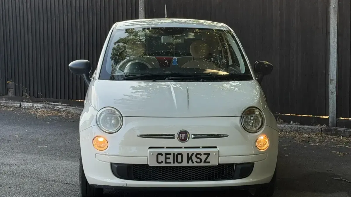 Used Fiat 500 Pop 69 HP (50 kW) 2010 White Hatchback