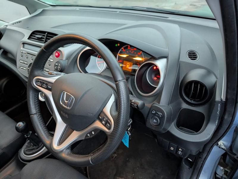 Used Honda Jazz EX 100 HP (73 kW) 2009 Blue Hatchback