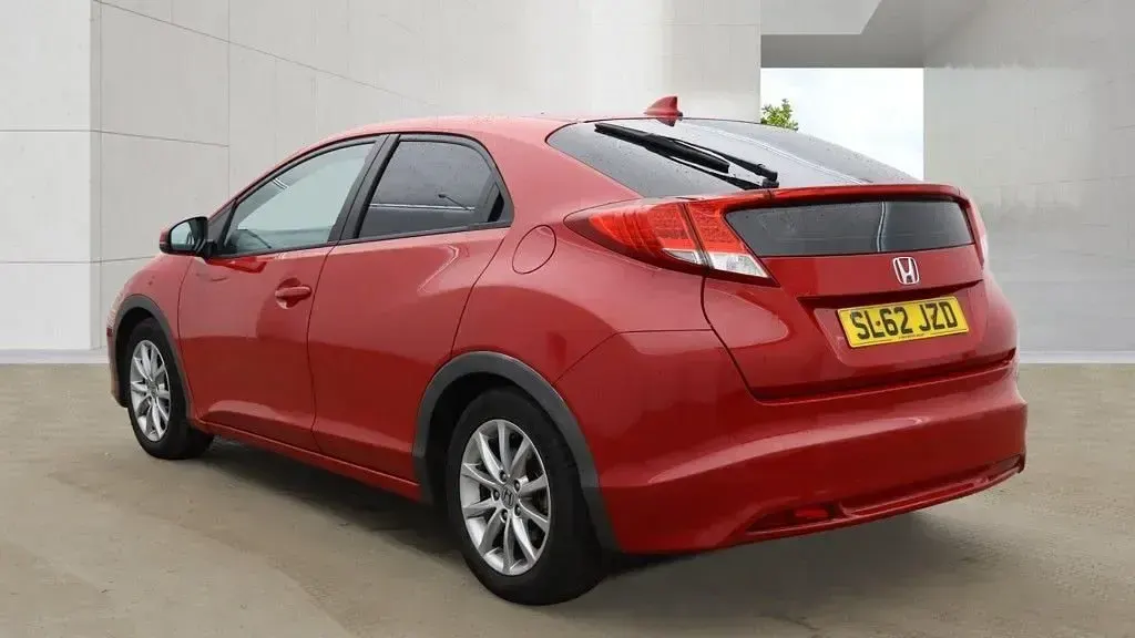 Used Honda Civic SE 150 HP (110 kW) 2012 Red Hatchback