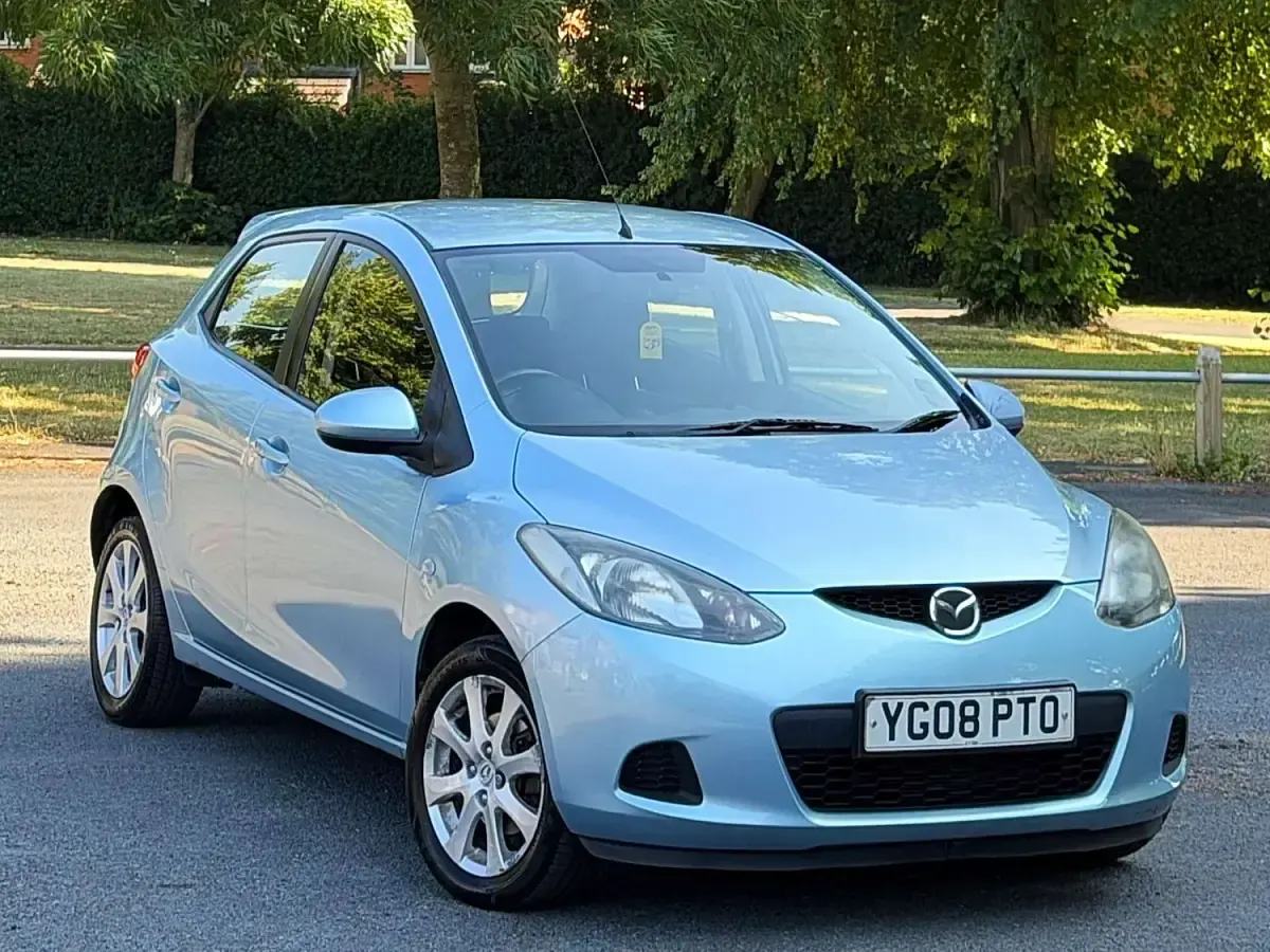 Used Mazda 2 86 HP (63 kW) 2008 Blue Hatchback