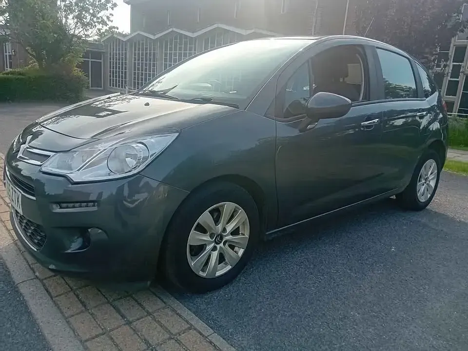 Used Citroën C3 SELECTION 2015 Grey Hatchback