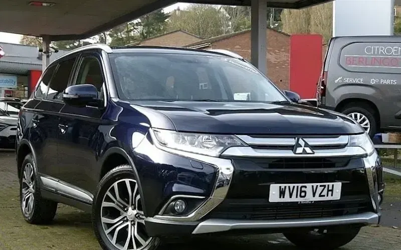 Used Mitsubishi Outlander 150 HP (110 kW) 2016 SUV