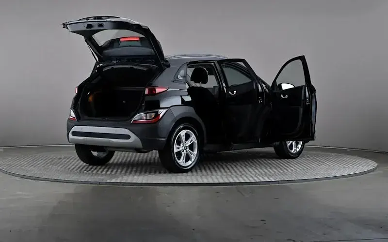 Used Hyundai Kona SE 120 HP (88 kW) 2022 Black SUV