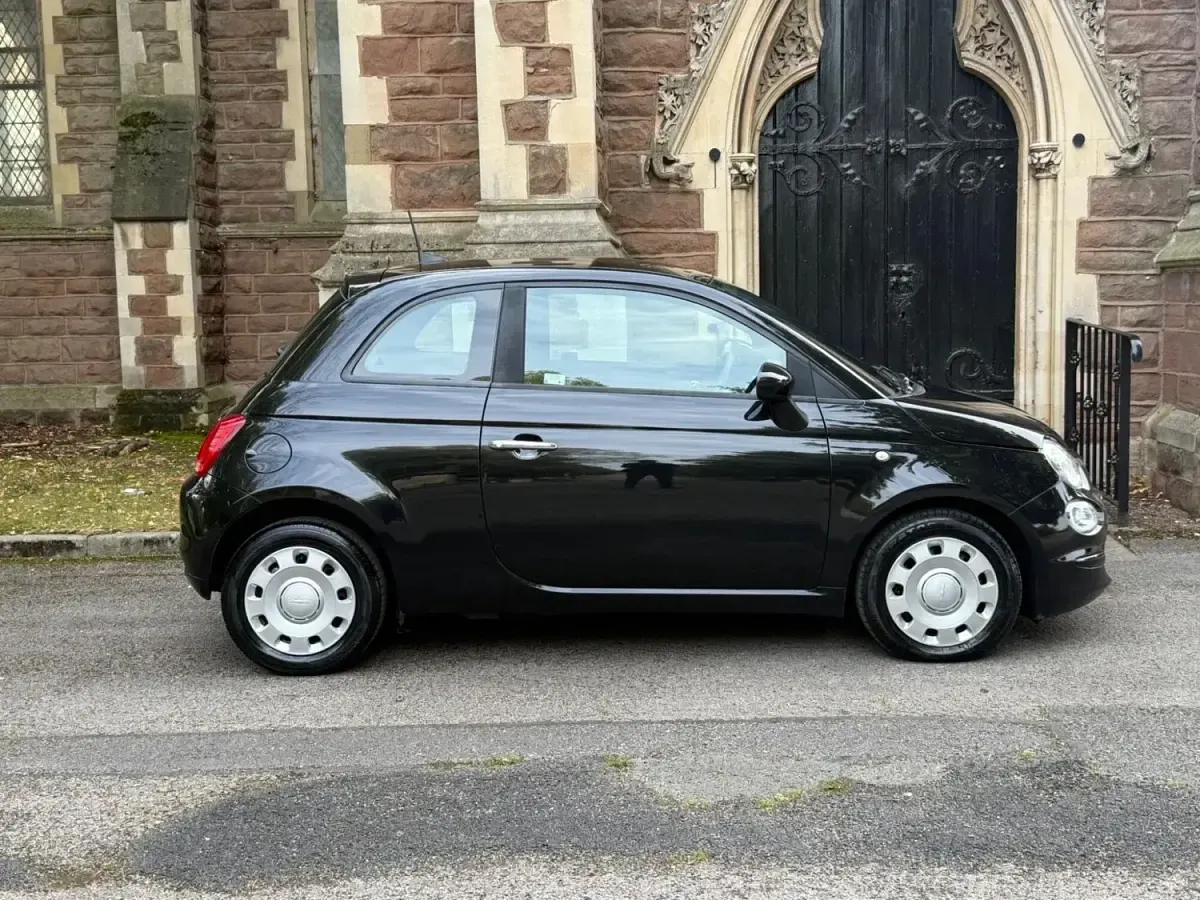 Usado Fiat 500 Pop 70 HP (51 kW) 2021 Preto Citadino