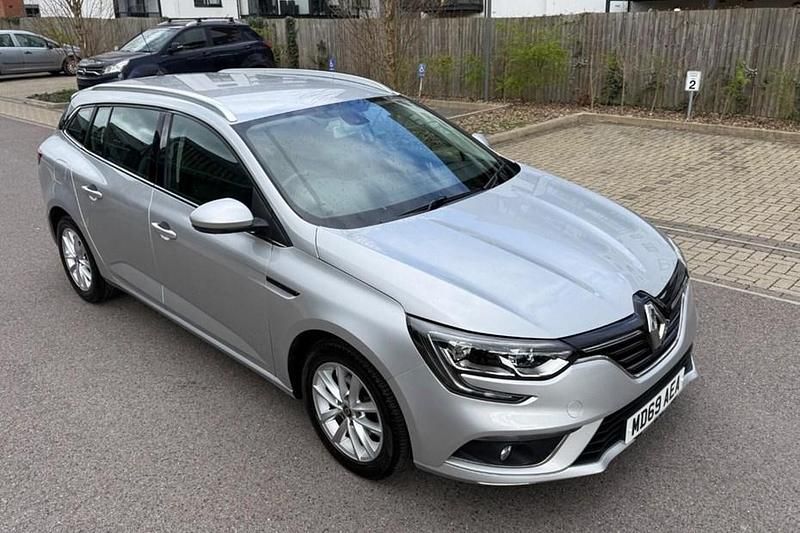 Used Renault Mégane IV Play 2019 Estate