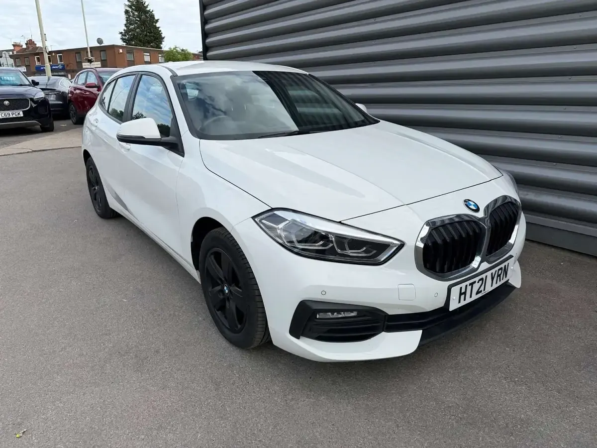 Used BMW 116 Comfort Edition 2021 White Hatchback