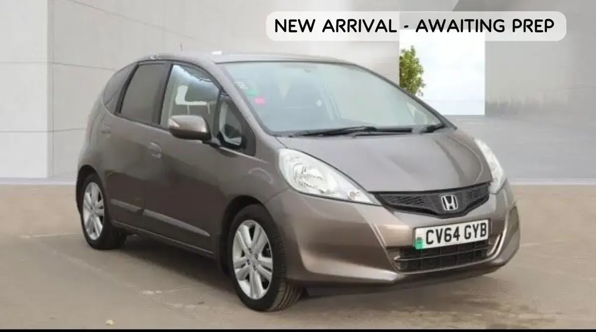 Second-hand Honda Jazz ES 99 CP (72 kW) 2014 Maro Hatchback