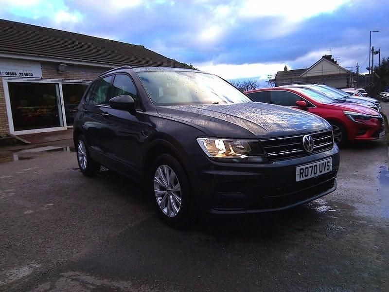 Usado VW Tiguan S 150 HP (110 kW) 2020 Cinzento SUV